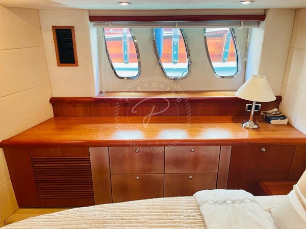 2007 SUNSEEKER MANHATTAN 60