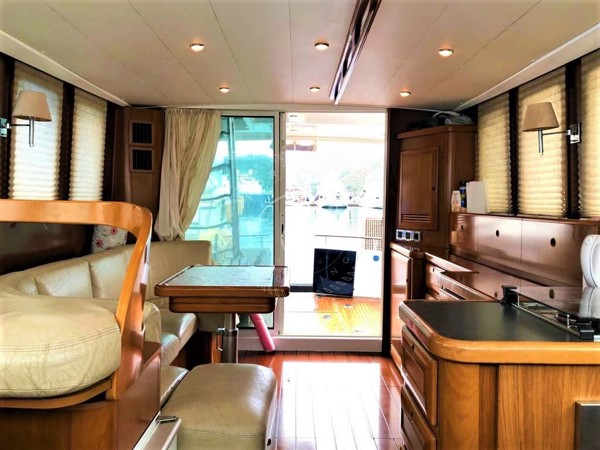 2005 BETEAU SWIFT TRAWLER 42