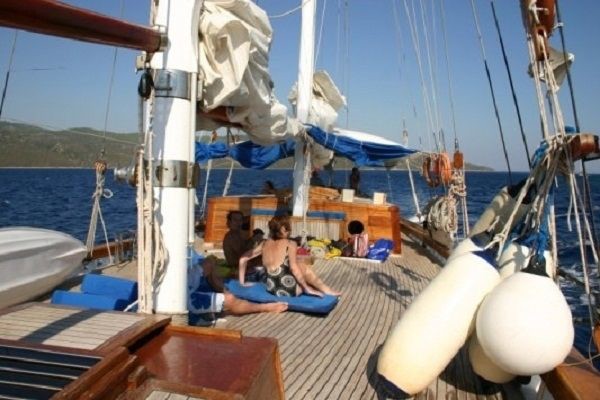 1997  CUSTOM KETCH  22M