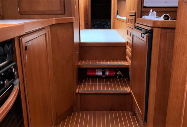 2007 NAUTICAT 331 