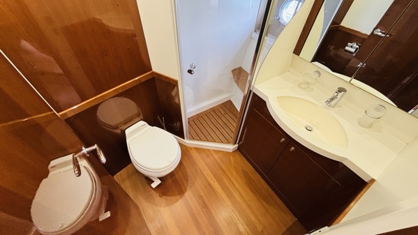 2008 PRINCESS 21M 