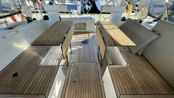 2020 BAVARIA C45