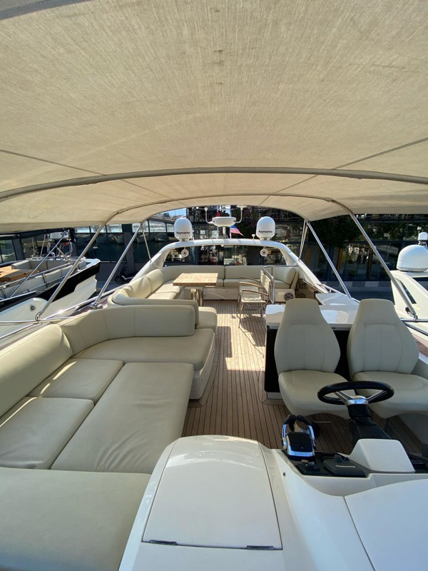 2013 PRINCESS 56 FLY 