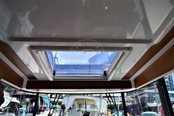 2014 BENETEAU BARRACUDA 9