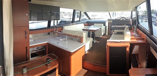2011 PRESTIGE 500 FLY