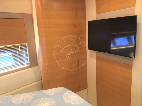 2016 AZIMUT 64 FLY