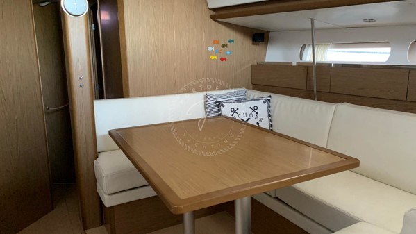 2012 JEANNEAU SUN ODYSSEY 44 DS