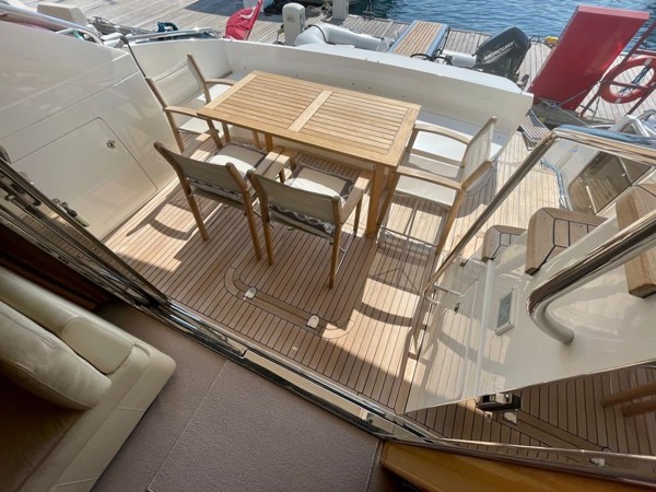 2009 PRINCESS 50