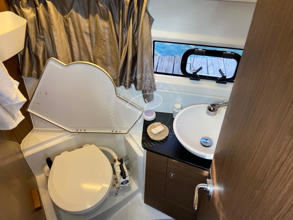 2017 JEANNEAU MERRY FISHER 895