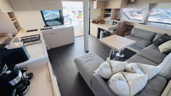 2024 LAGOON 55