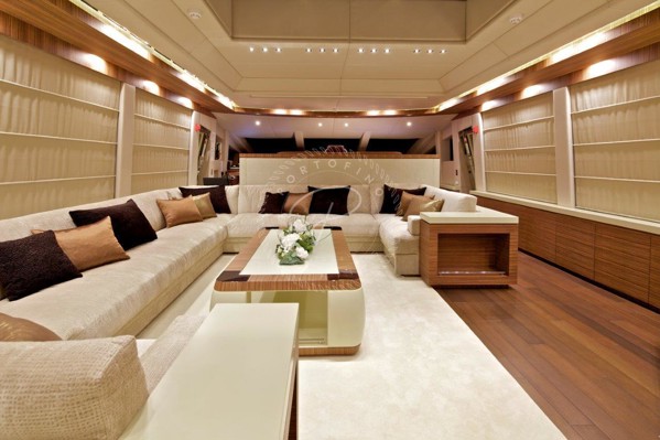 2011/2017 GOLDEN YACHTS CUSTOM 40M