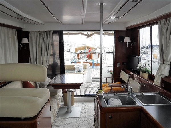 2010 BENETEAU SWIFT TRAWLER 34