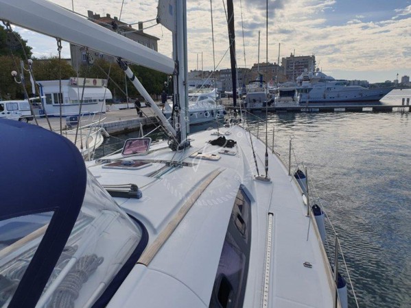 2009 BENETEAU OCEANIS 54