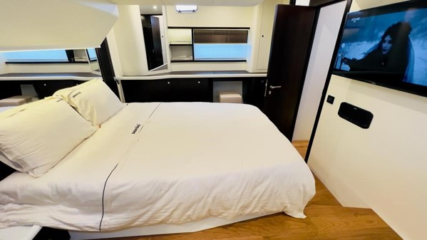 2022 MODEL DEEPYACHT 52 FLY