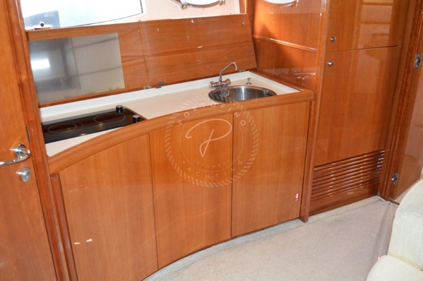 2005 PERSHING 50