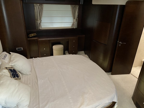2007 AZIMUT 80
