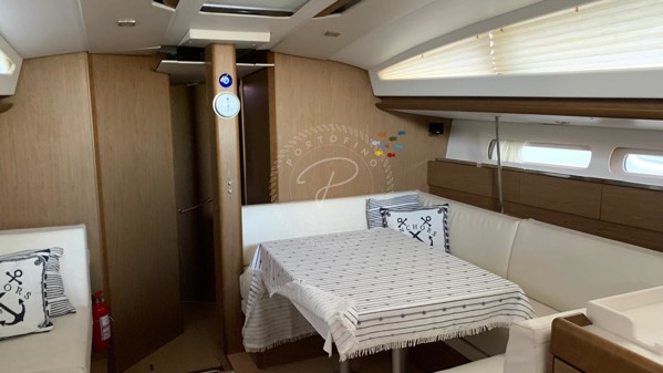 2012 JEANNEAU SUN ODYSSEY 44 DS