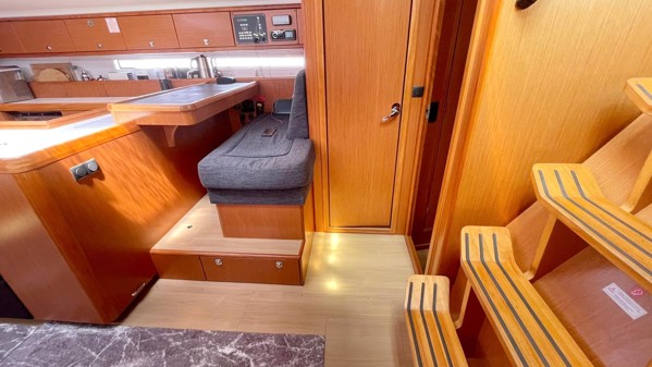 2015 BAVARIA 56 CRUISER