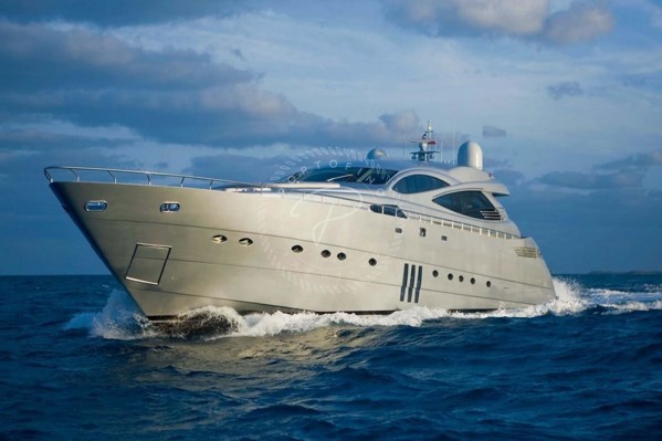 2007 PERSHING 115