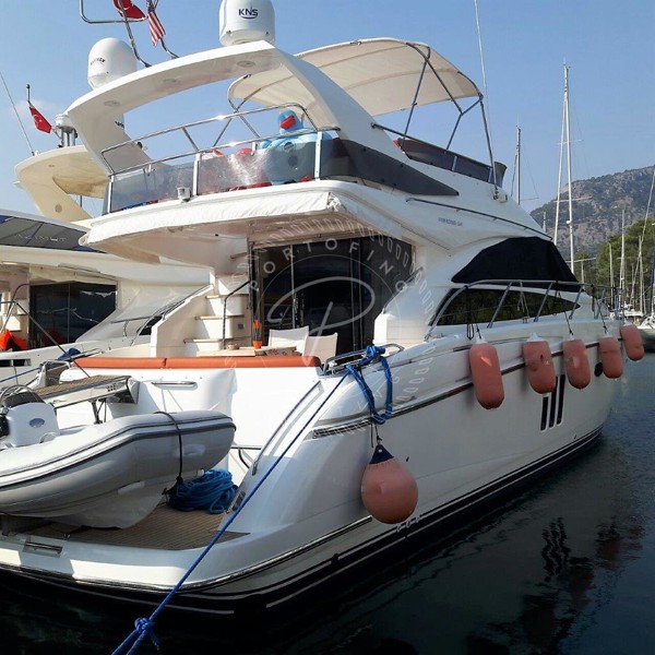 2010 PRINCESS 54