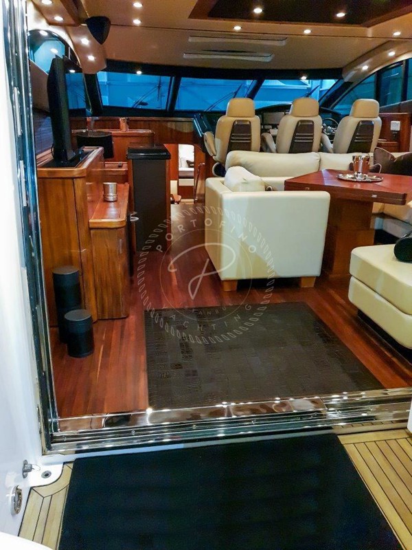 2008/2021 SUNSEEKER PREDATOR 72