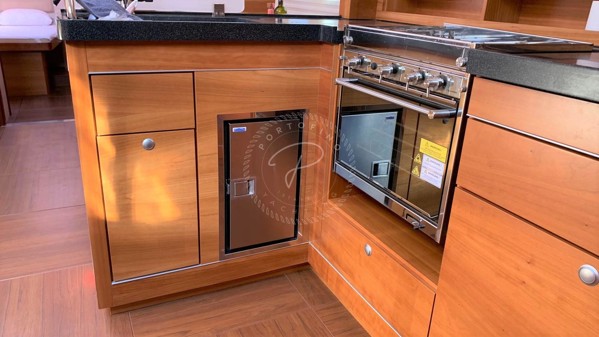 2010 HANSE 545