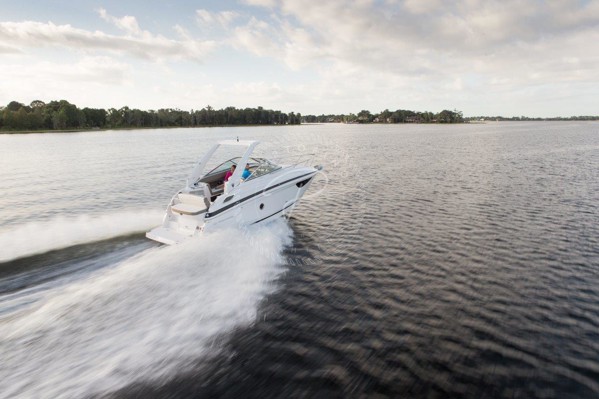 2019 REGAL 28 EXPRESS
