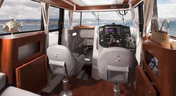 2014 BENETEAU BARRACUDA 9