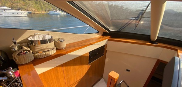 2012 SUNSEEKER MANHATTAN 63