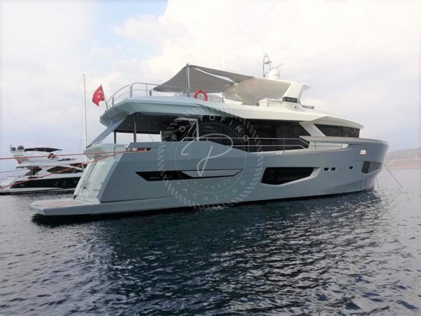 2018 NUMARINE 26 XP