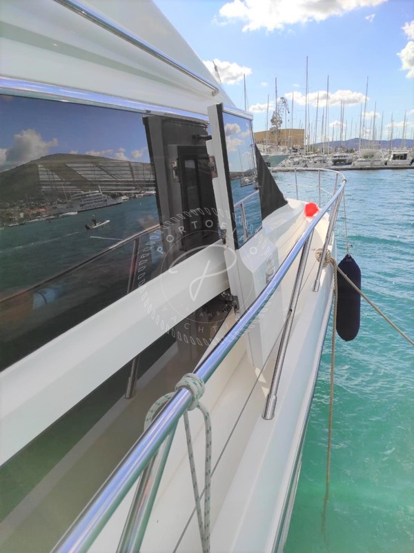 2009 PRINCESS 62
