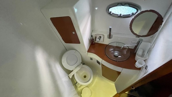 2012 BENETEAU ANTARES 42