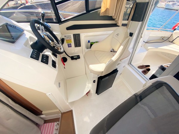 2022 KARNIC 2455