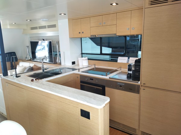 2018 SIRENA 64