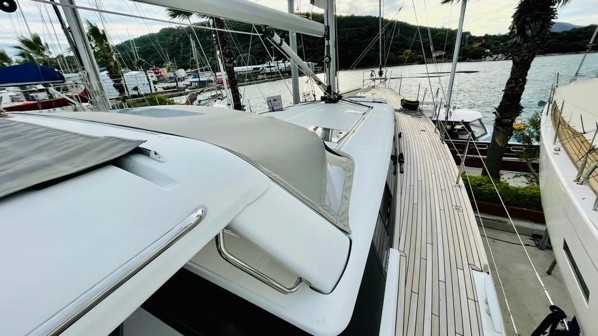 2018 BENETEAU SENSE 51 