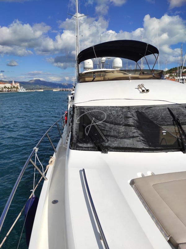 2009 PRINCESS 62