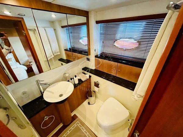 2007 SUNSEEKER MANHATTAN 60