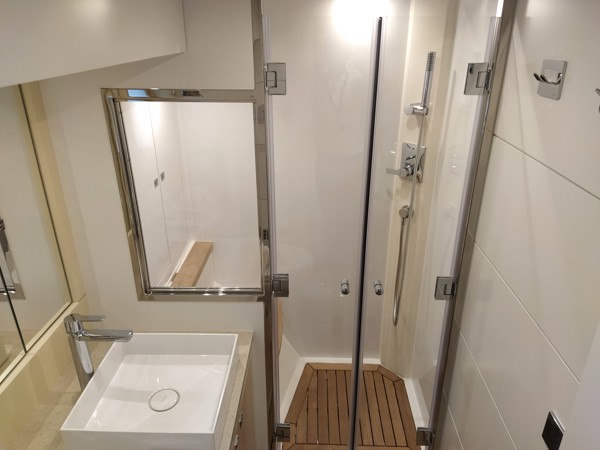 2018 SIRENA 64