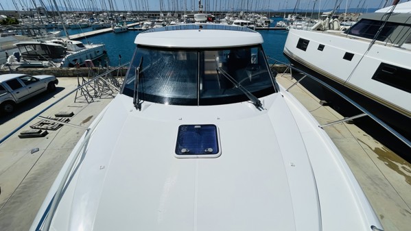 2014 JEANNEAU NC 11
