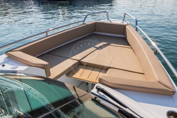 2020 AXOPAR 24 T-TOP