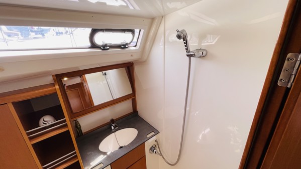 2016 Bavaria Cruiser 51