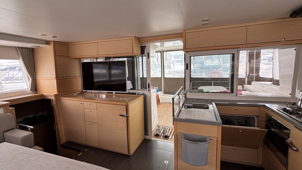 2015 LAGOON 450 F OWNER'S VERSION