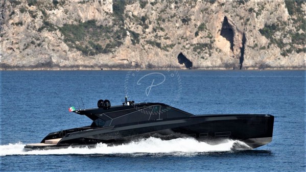 2015 WALLY POWER 75