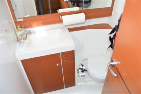 2011 DUFOUR 405 GRAND LARGE