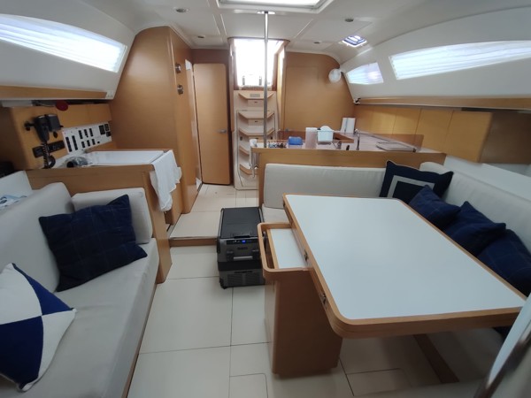 2013 ELAN 444 IMPRESSION