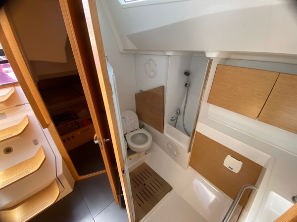 2013 ELAN 400