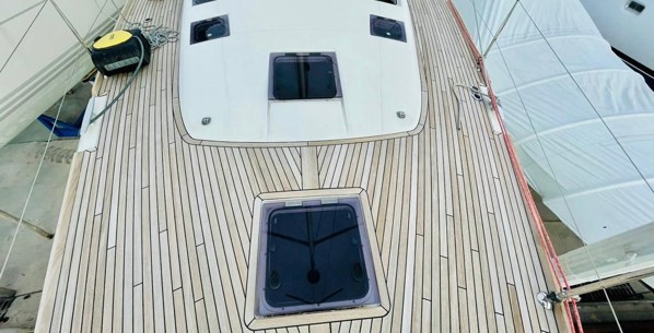 2018 BENETEAU SENSE 51 