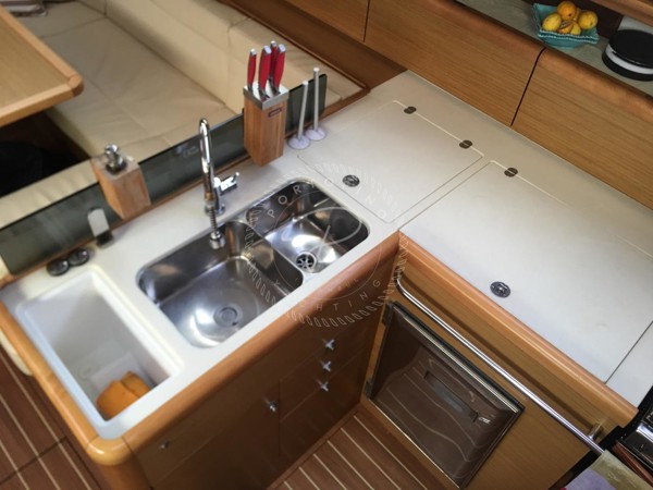 2009 JEANNEAU SUN ODYSSEY 45 DS
