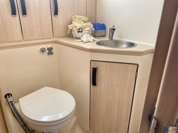 2016 GREENLINE 33 HYBRID