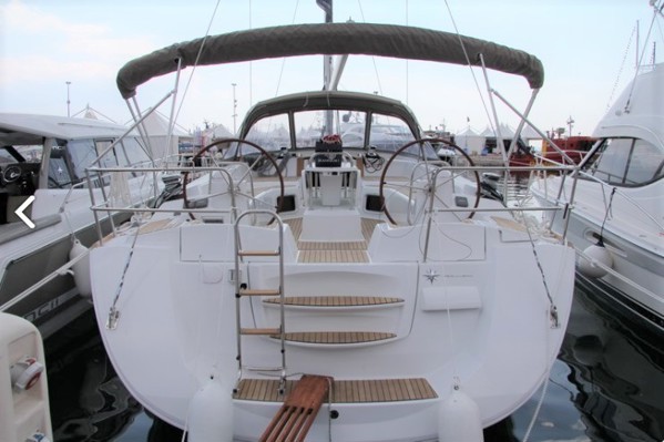 2011 JEANNEAU 53